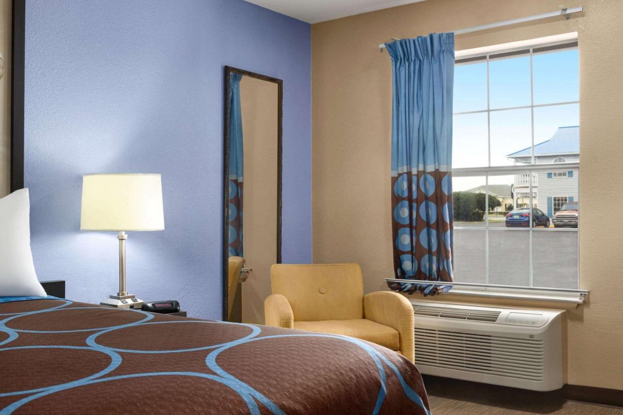 Super 8 By Wyndham Foley Motel Exterior foto